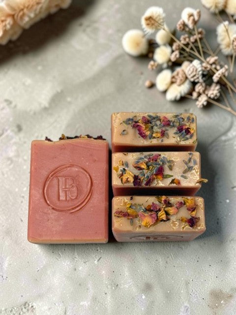 Lavender & Rose Deluxe Cleansing Bar